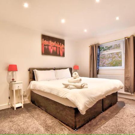 Amazing Beautiful King Size Bedroom 1 - Heybridge  ภายนอก รูปภาพ